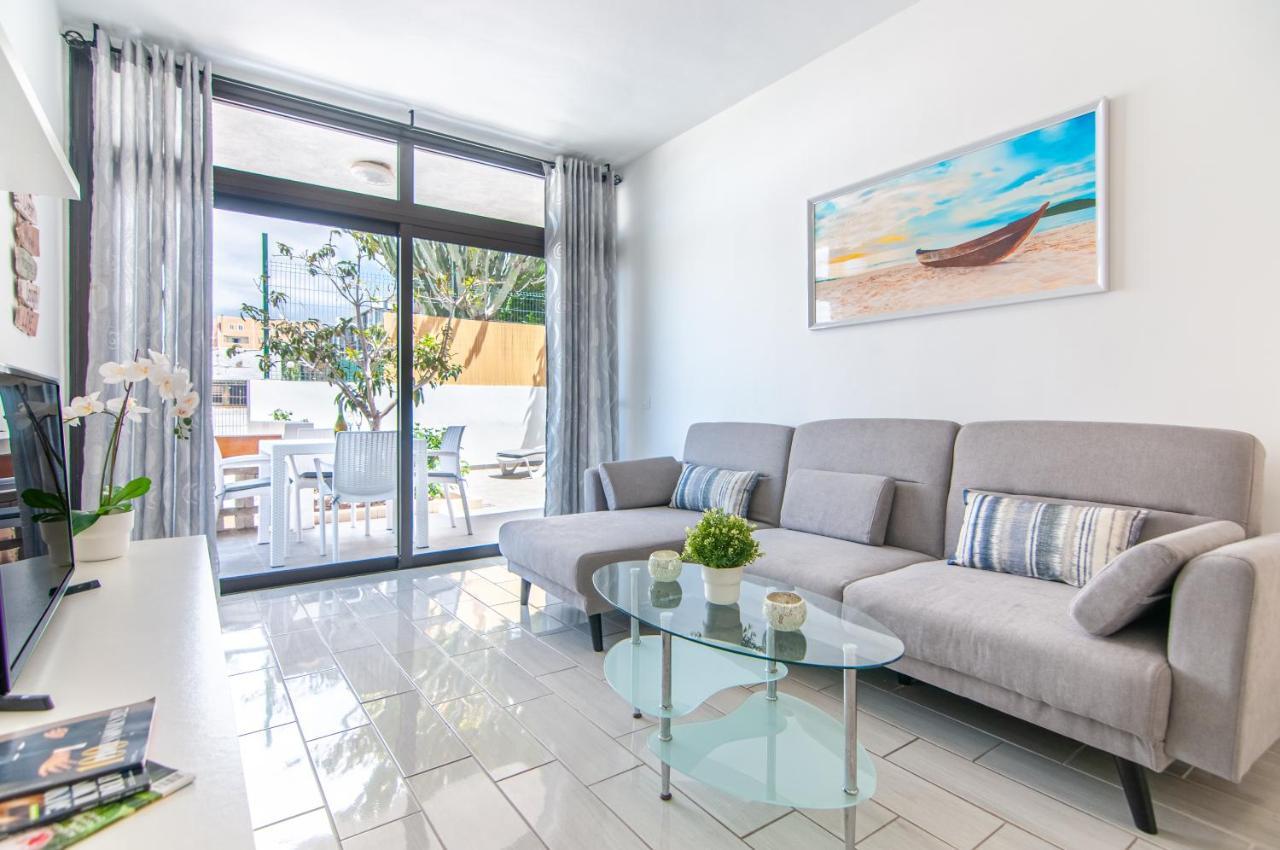 Central 2 Bedroom Apartment Playa De Las Americas Exteriör bild