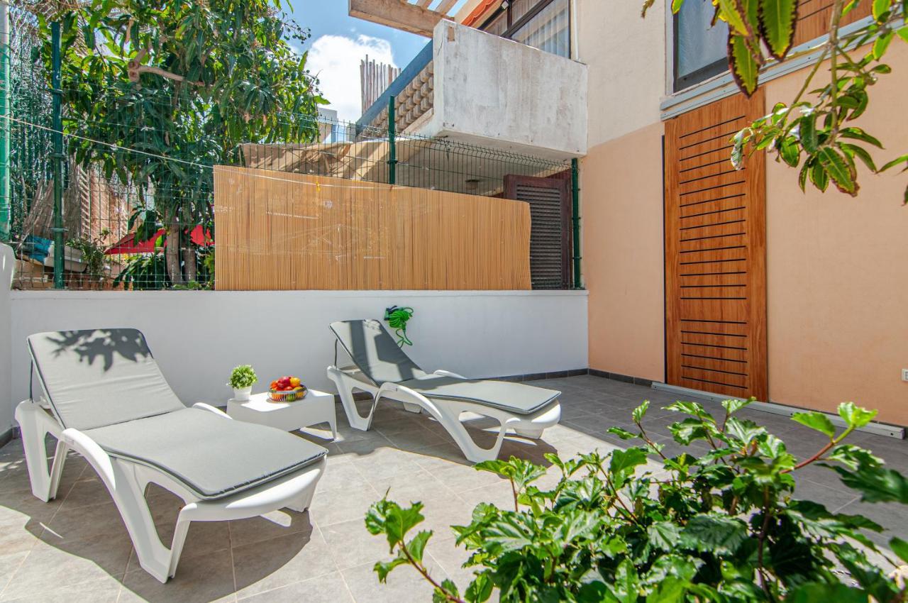 Central 2 Bedroom Apartment Playa De Las Americas Exteriör bild