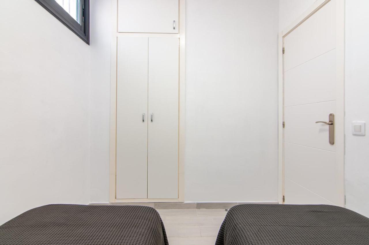 Central 2 Bedroom Apartment Playa De Las Americas Exteriör bild