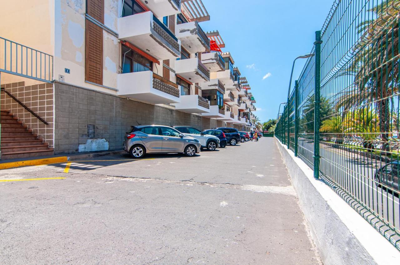 Central 2 Bedroom Apartment Playa De Las Americas Exteriör bild